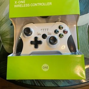 Wireless controller for Xbox One and Microsoft Windows Bluetooth 10